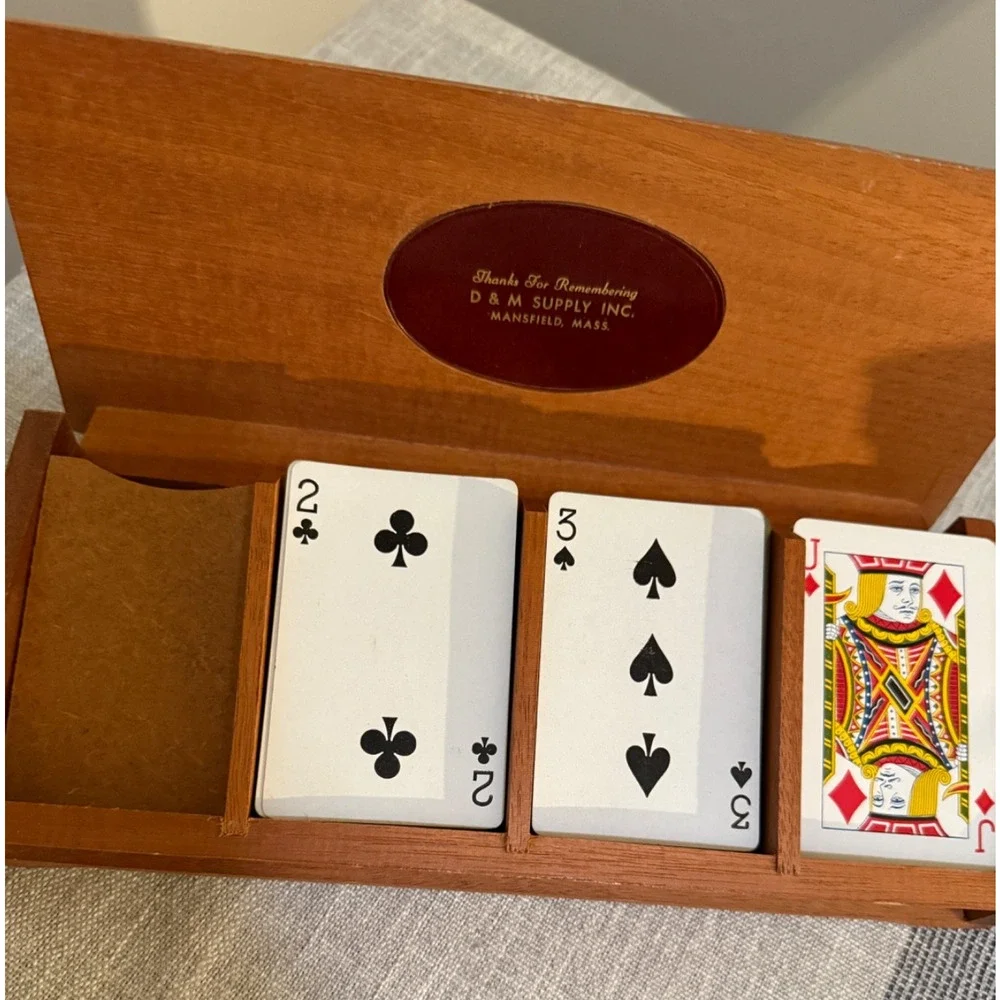 🃏 Vintage Mahogany Wood Playing Card Box Holder w/ Scenic Lid – 11”